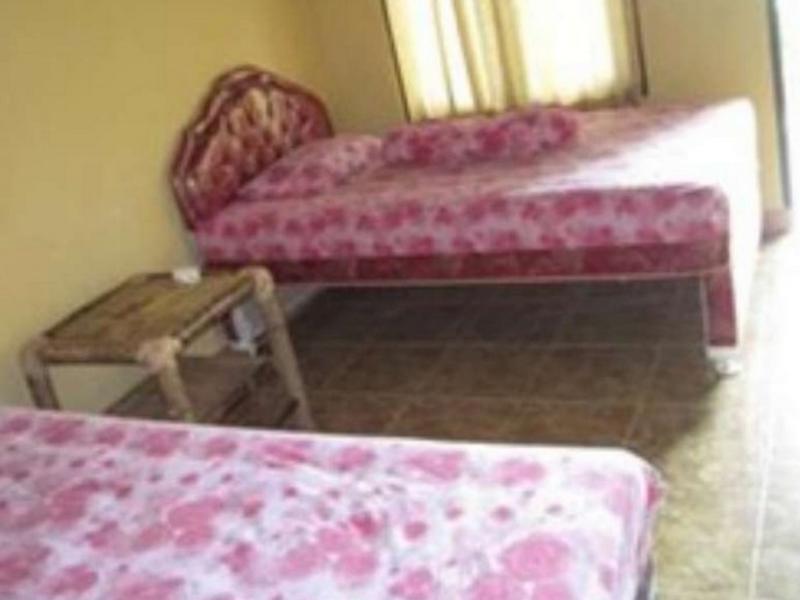 Family Garden Homestay Mangsit Kültér fotó