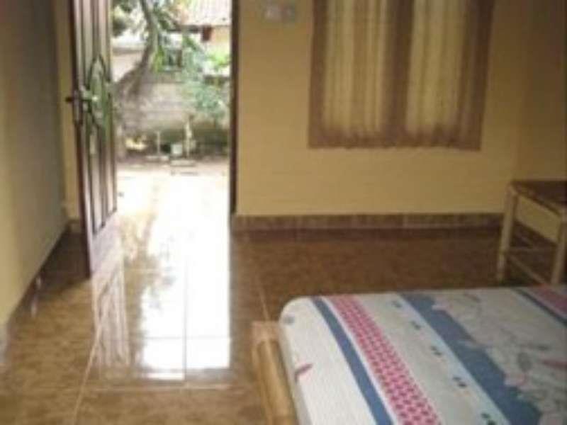 Family Garden Homestay Mangsit Kültér fotó