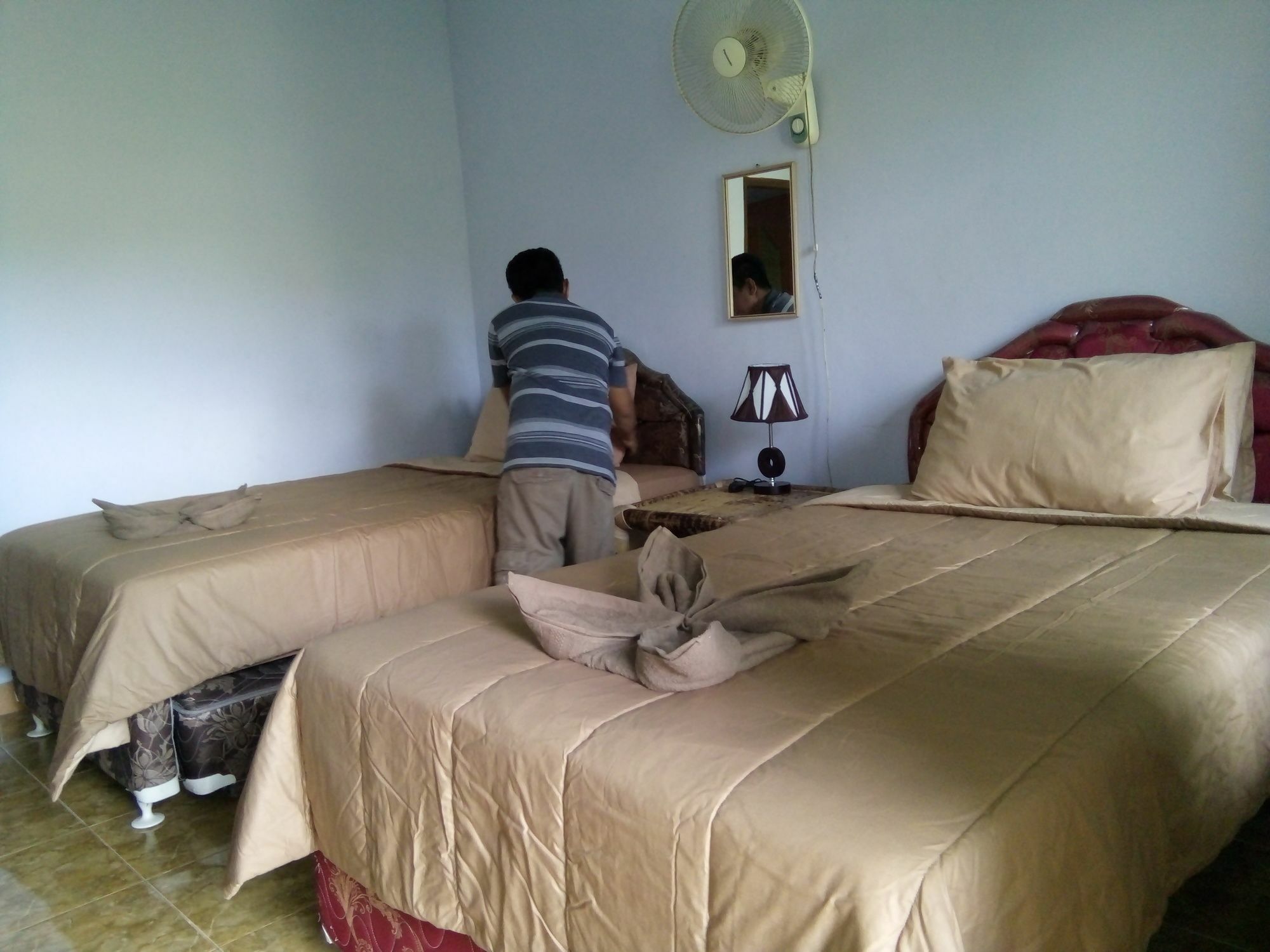Family Garden Homestay Mangsit Kültér fotó