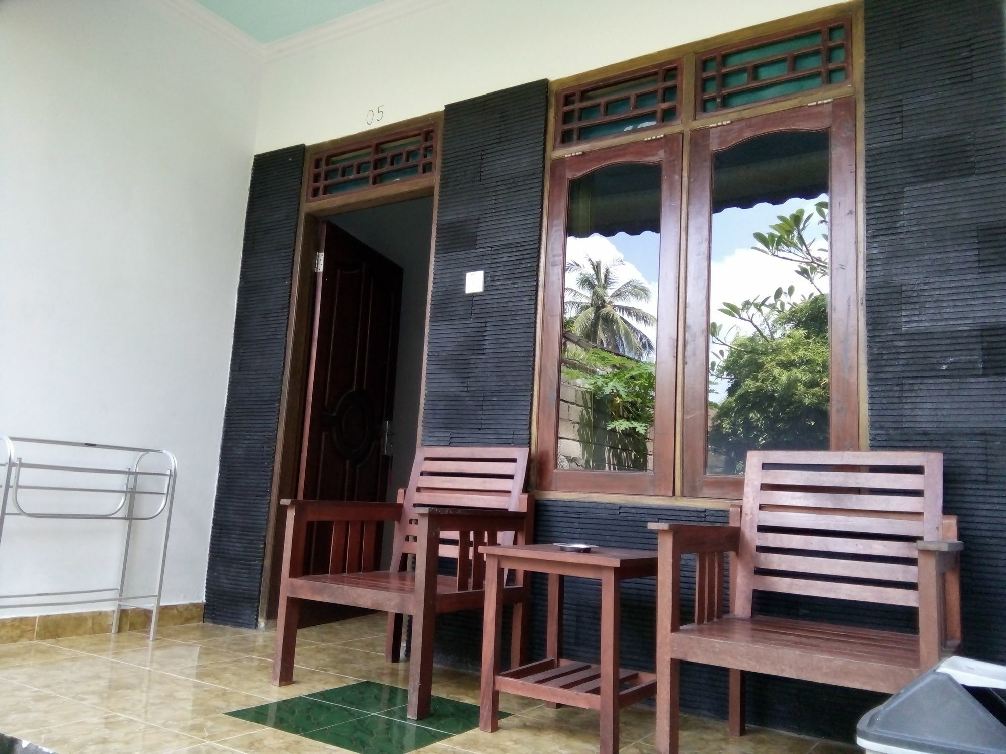 Family Garden Homestay Mangsit Kültér fotó